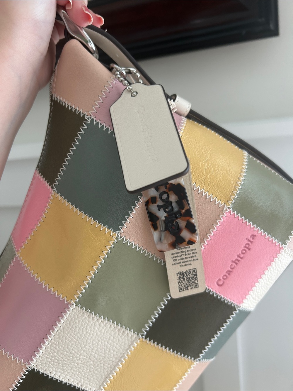 Coachtopia Alter/Ego Slouchy Shoulder Bag - pink/olive multi - Picture 5 of 7